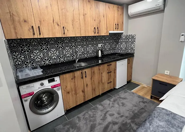 Ayd Taksim Apart Otel 3*